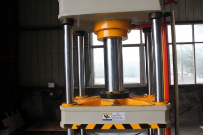 4 Column Hydraulic Press Machine